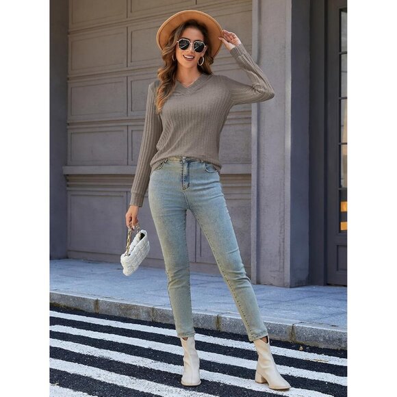 Long Sleeve Women's Sweater V-Neck Fall Top Casual Fit - Picture 5 of 6